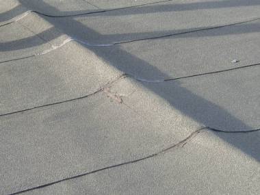 pohled na delaminovan� spoje p�s� v detailech